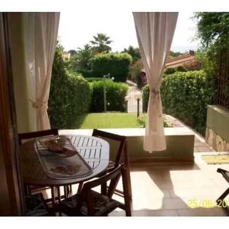 Casa Indipendente Con Vista Mare C5 別荘