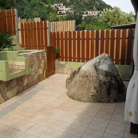 Casa Indipendente Con Vista Mare C5 * コスタ・レイ